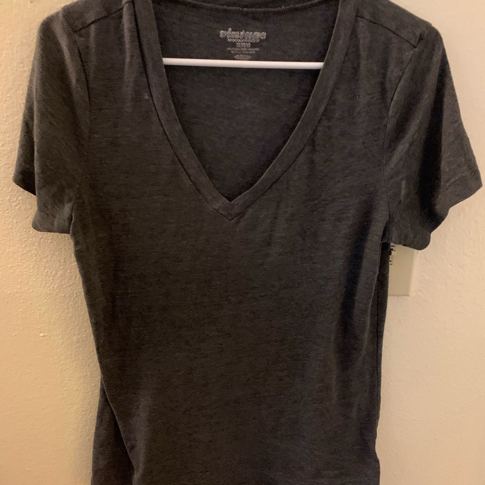 Gray V-neck t-shirt
